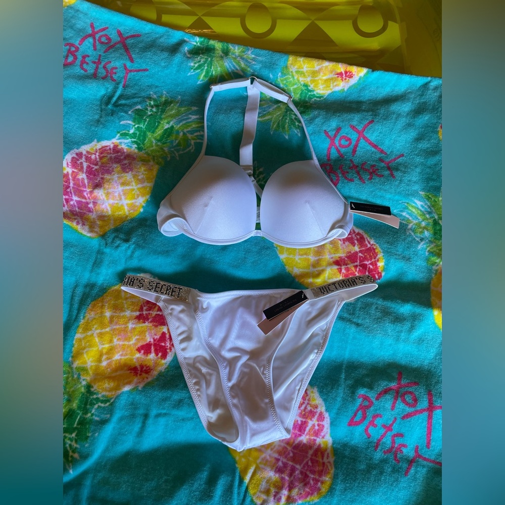 VICTORIAโS SECRET SWIM 36C Fabulous Push-Up Bikini Top And Bottom Womenโs Size M - Picture 7 of 7